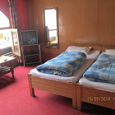Pandey Lodge Buin Exterior foto