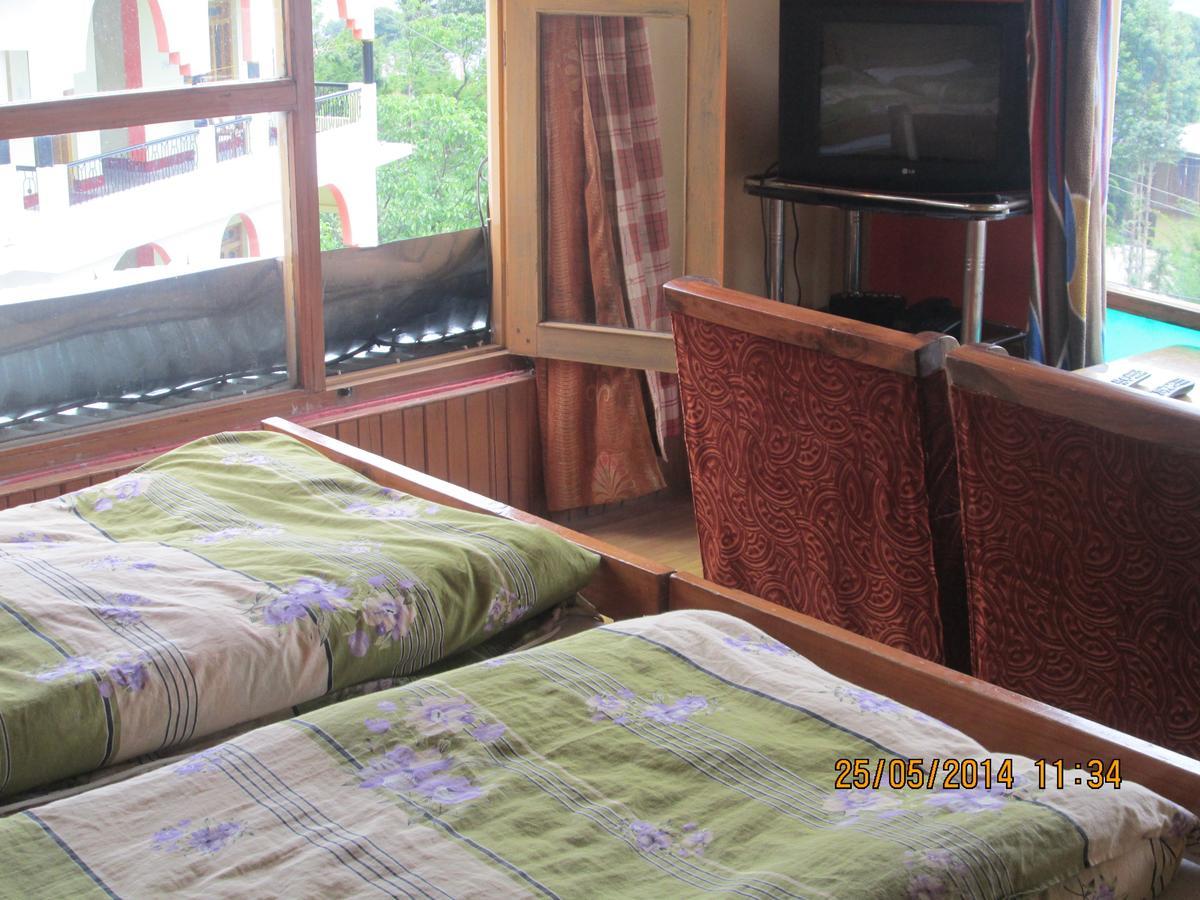 Pandey Lodge Buin Cameră foto