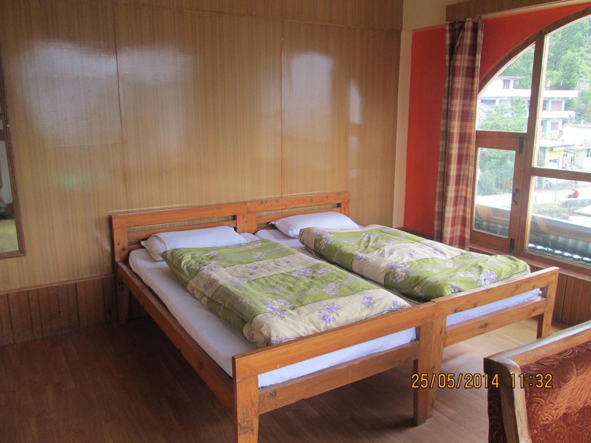 Pandey Lodge Buin Cameră foto